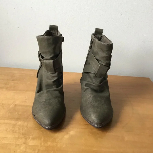 BLOWFISH PAULINE BOOTIES ANKLE  BOOTS WOMEN *1 pull tab on is missing US 7 - Picture 3 of 9